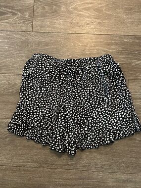 SHEIN Black and White Polka Dot Ruffle Hem High Waist Shorts